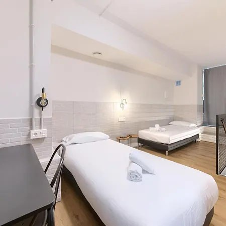 Casa de hóspedes H30 Tiboli Self Checkin 3*