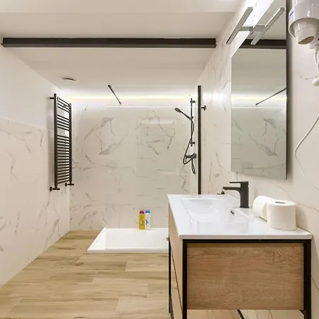 H30 Tiboli Self Checkin Casa de hóspedes