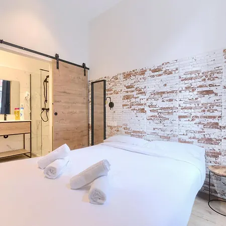 H30 Tiboli Self Checkin بيت ضيافة