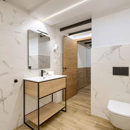 H30 Tiboli Self Checkin Casa de hóspedes 3*