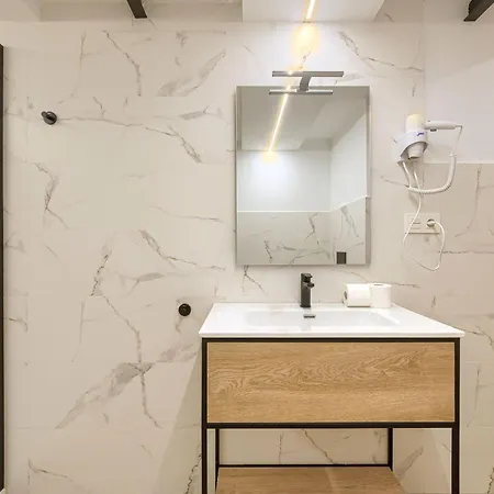 H30 Tiboli Self Checkin Casa de hóspedes